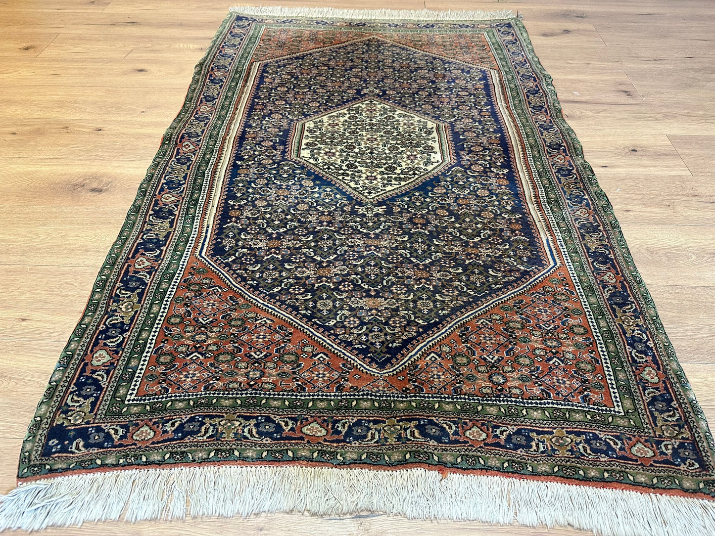 Orientteppich handgeknüpft Bidjar 175x116 cm