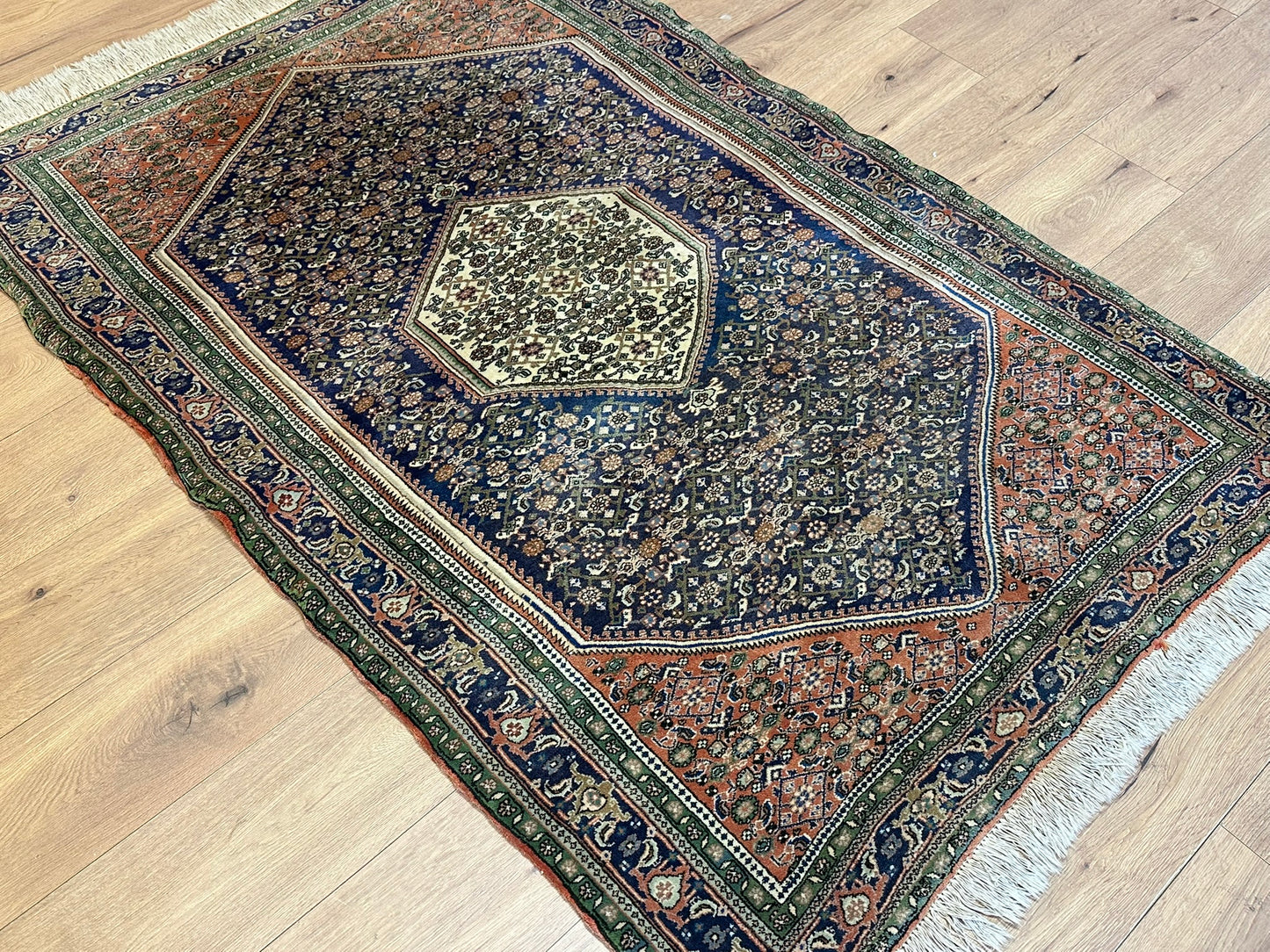 Orientteppich handgeknüpft Bidjar 175x116 cm