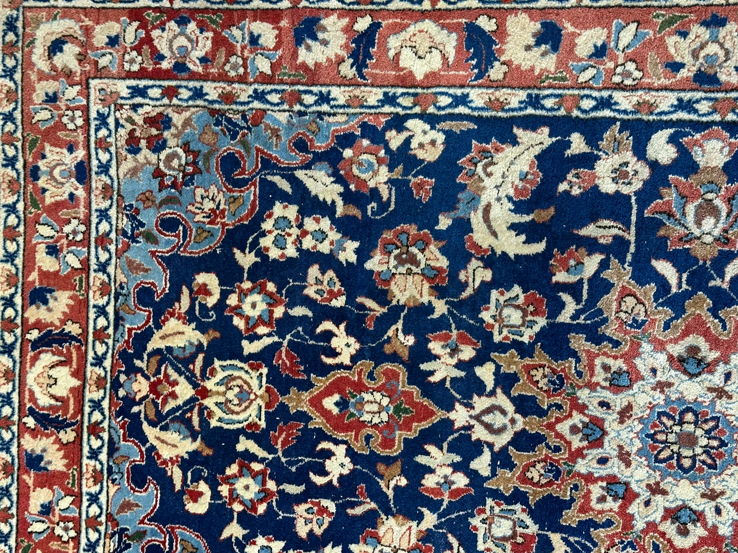 Antiker Orientteppich handgeknüpft Isfahan 174x103 cm