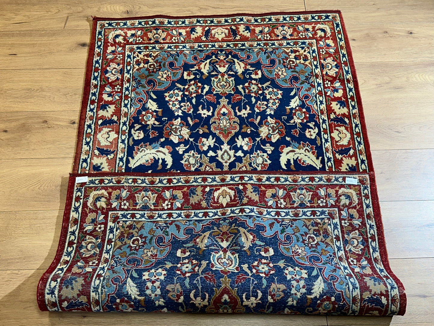 Antiker Orientteppich handgeknüpft Isfahan 174x103 cm