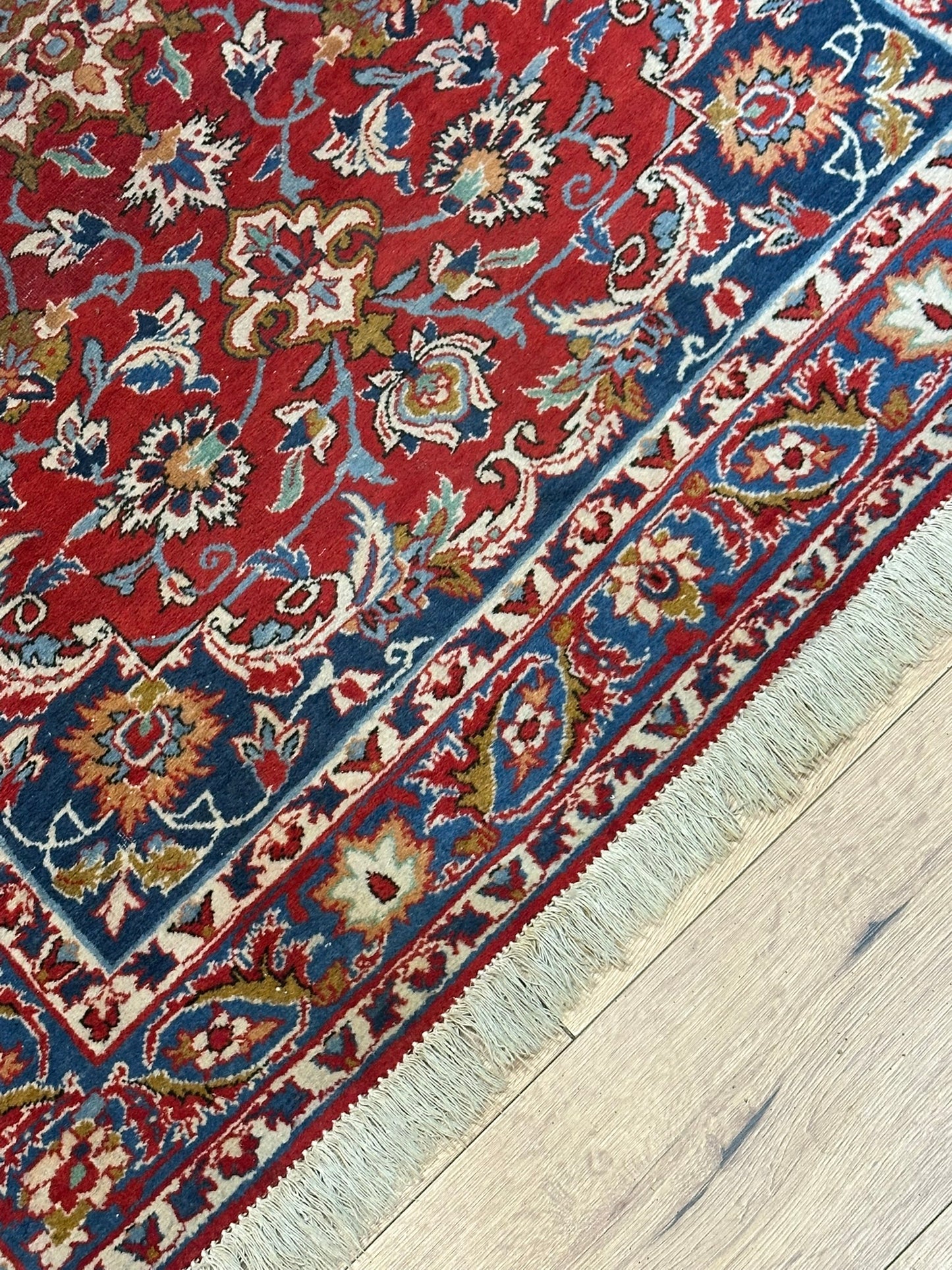 Orientteppich handgeknüpft Isfahan Semi Antik160x110 cm