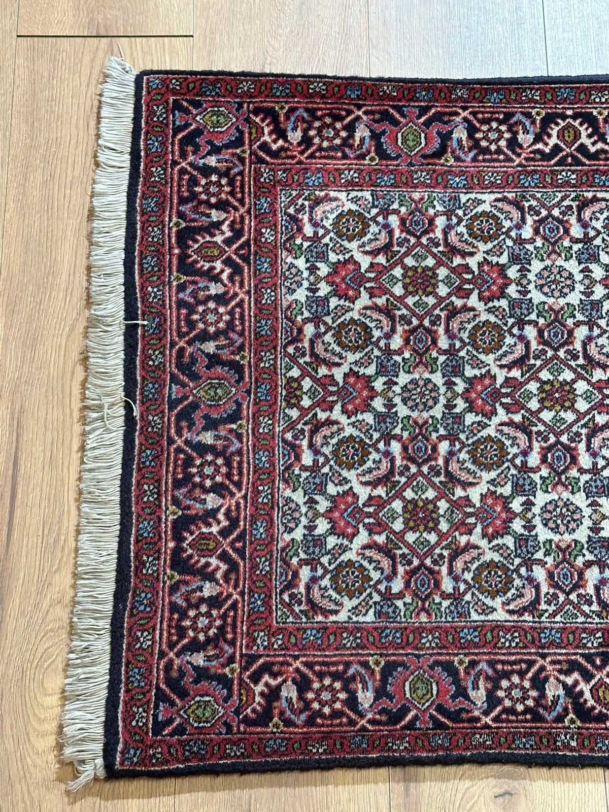 Orientteppich handgeknüpft Bidjar Läufer 243x72 cm