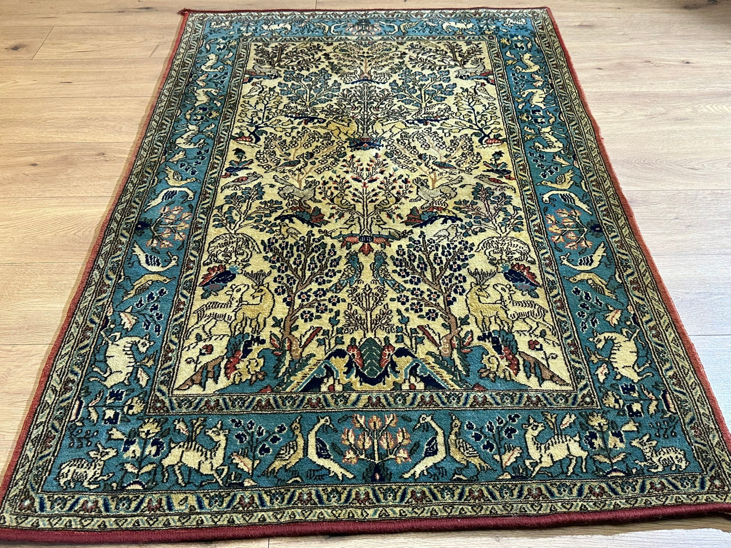 Handgeknüpfter Ghom Orientteppich mit Jagdmotiv 155 x 103 cm