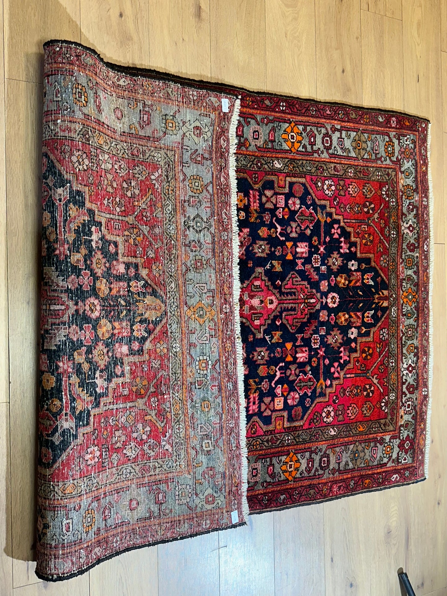 Handgeknüpfter Sarough Art Deco Orientteppich 203 x 132 cm