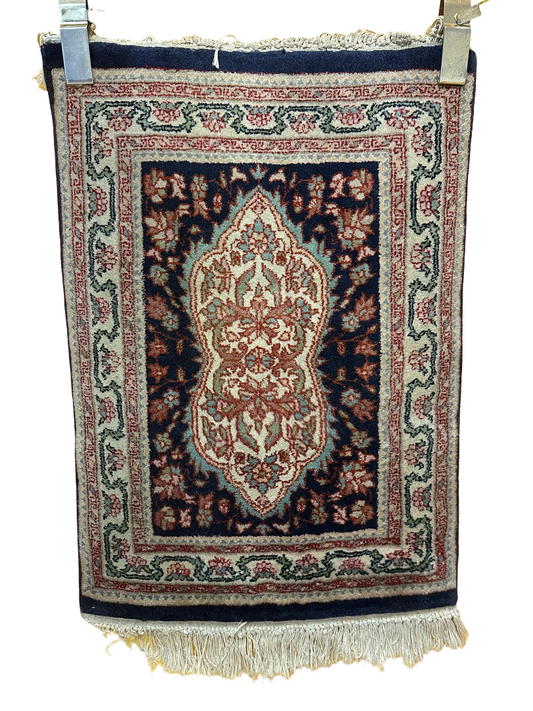 Antik Orientteppich handgeknüpft Ghom Naturfarben 70x50 cm