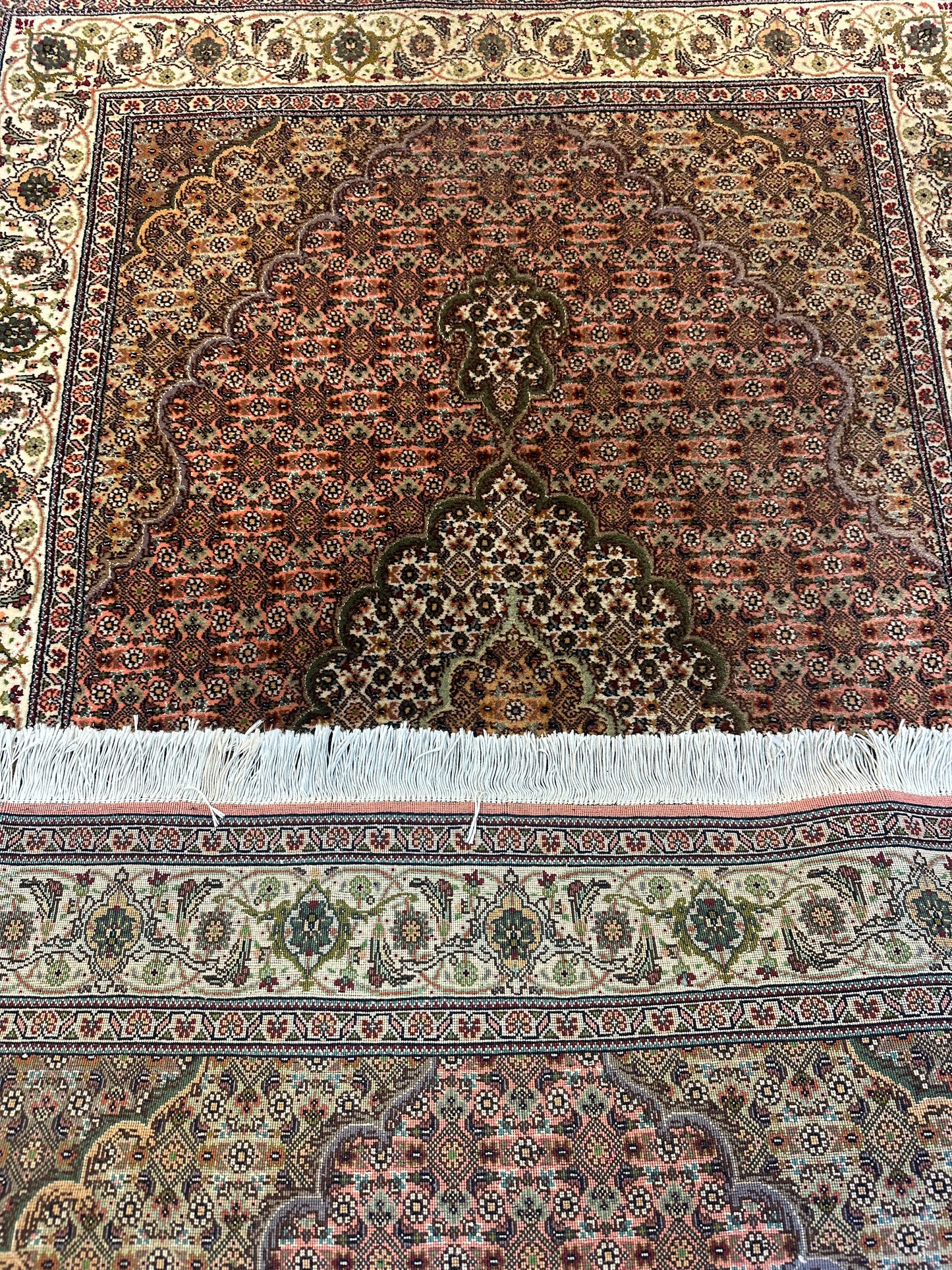 Handgeknüpfter Perser Orientteppich - Täbriz 50er Raj auf Seide 155x105cm