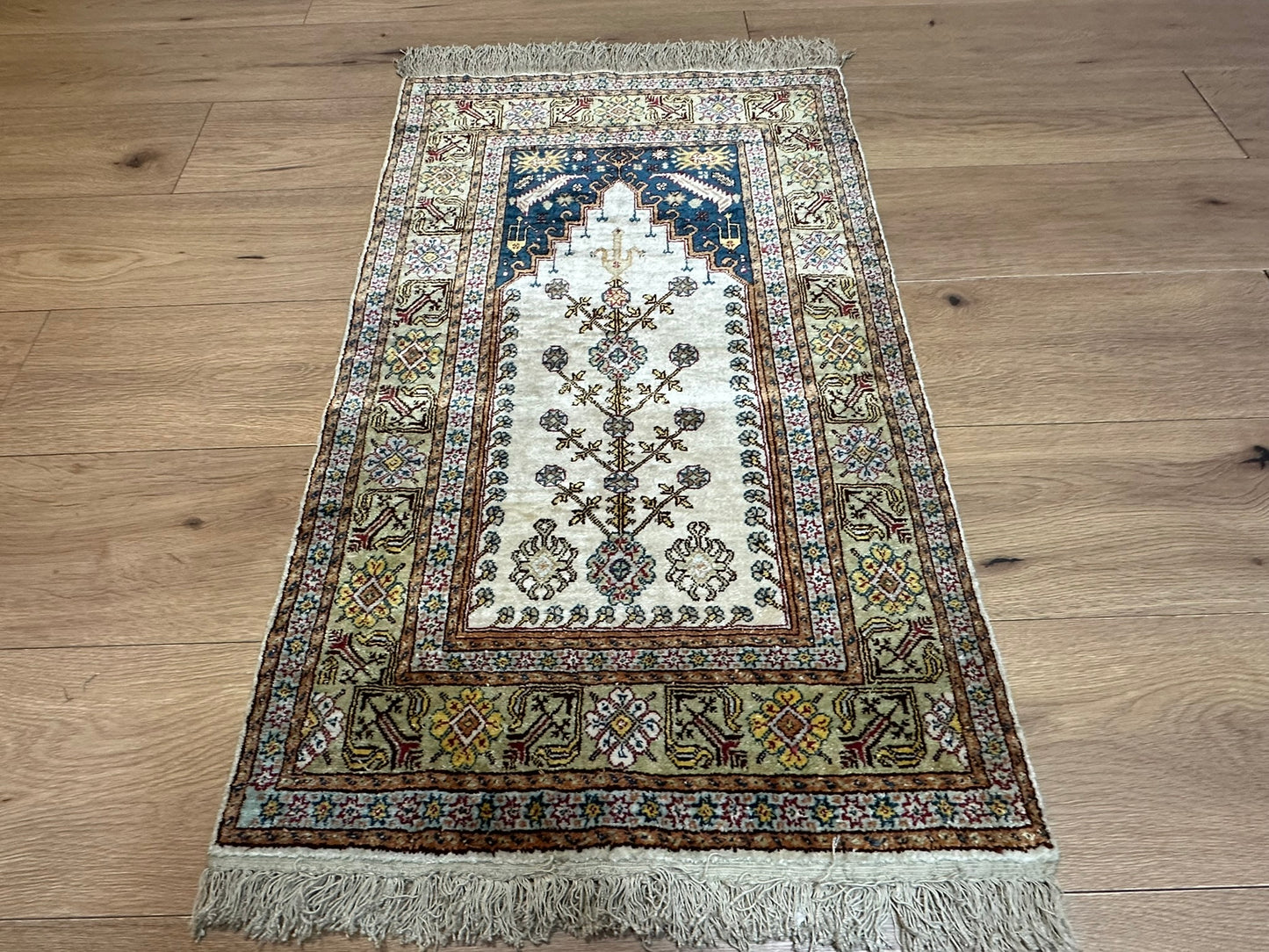 Orientteppich handgeknüpft Hereke Seide Lebensbaum 48x58 cm