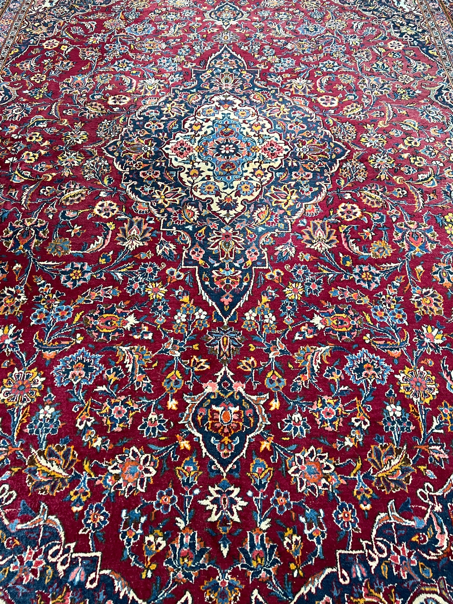 Antiker Perserteppich Keschan – Handgeknüpft aus Korkwolle naturfarben 360x280cm
