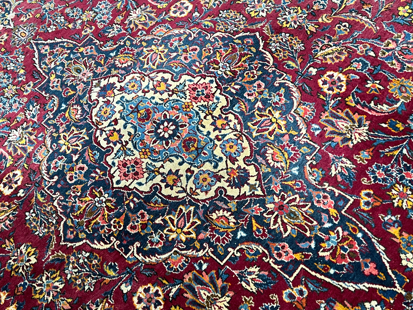 Antiker Perserteppich Keschan – Handgeknüpft aus Korkwolle naturfarben 360x280cm