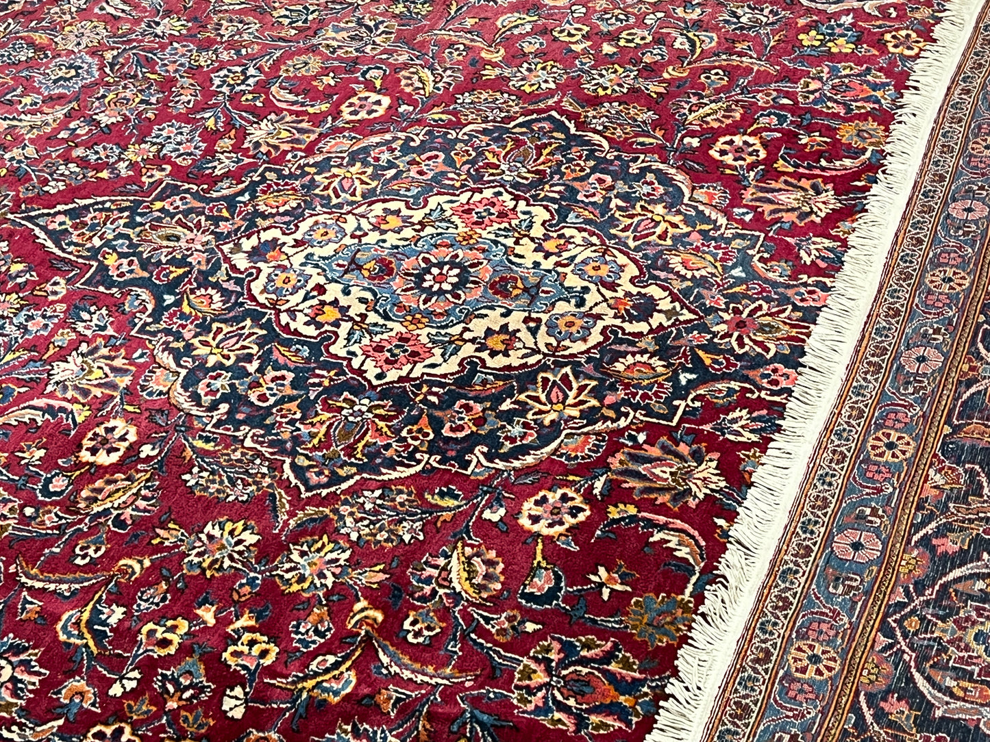 Antiker Perserteppich Keschan – Handgeknüpft aus Korkwolle naturfarben 360x280cm