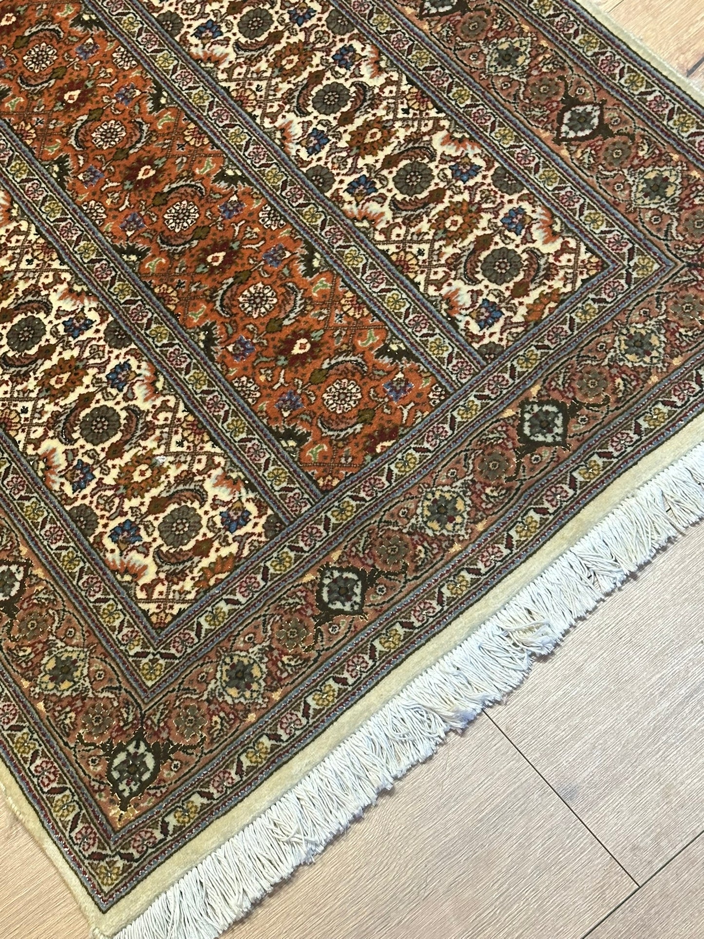 Orientteppich handgeknüpft Läufer Täbriz Mahi mit Seide 300x80 cm