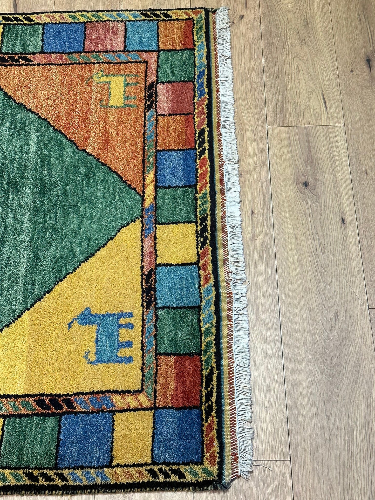 Handgeknüpfter Gabbeh Teppich Indien 182 x 128 cm