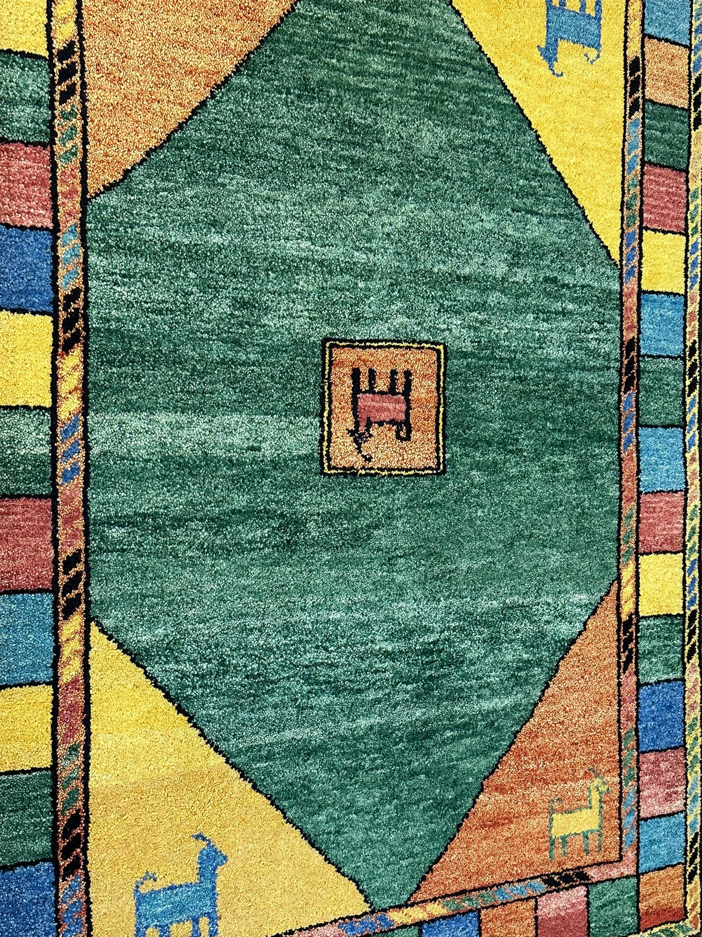 Handgeknüpfter Gabbeh Teppich Indien 182 x 128 cm