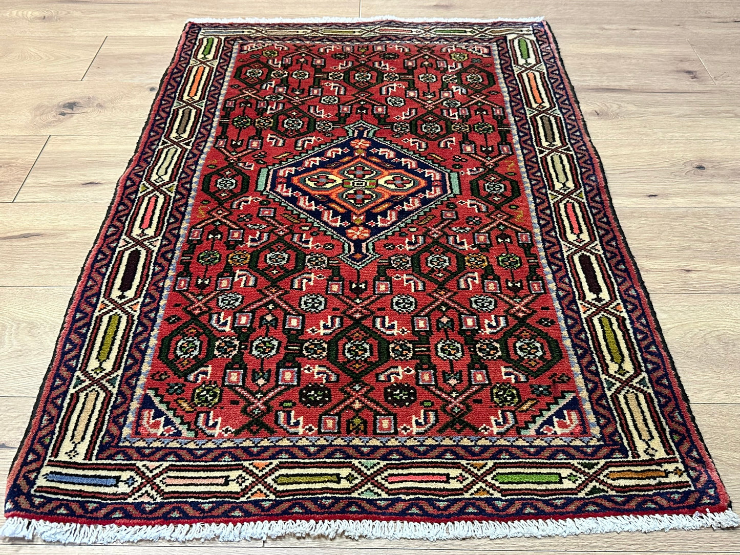 Orientteppich handgeknüpft Hamadan 120 x 82 cm