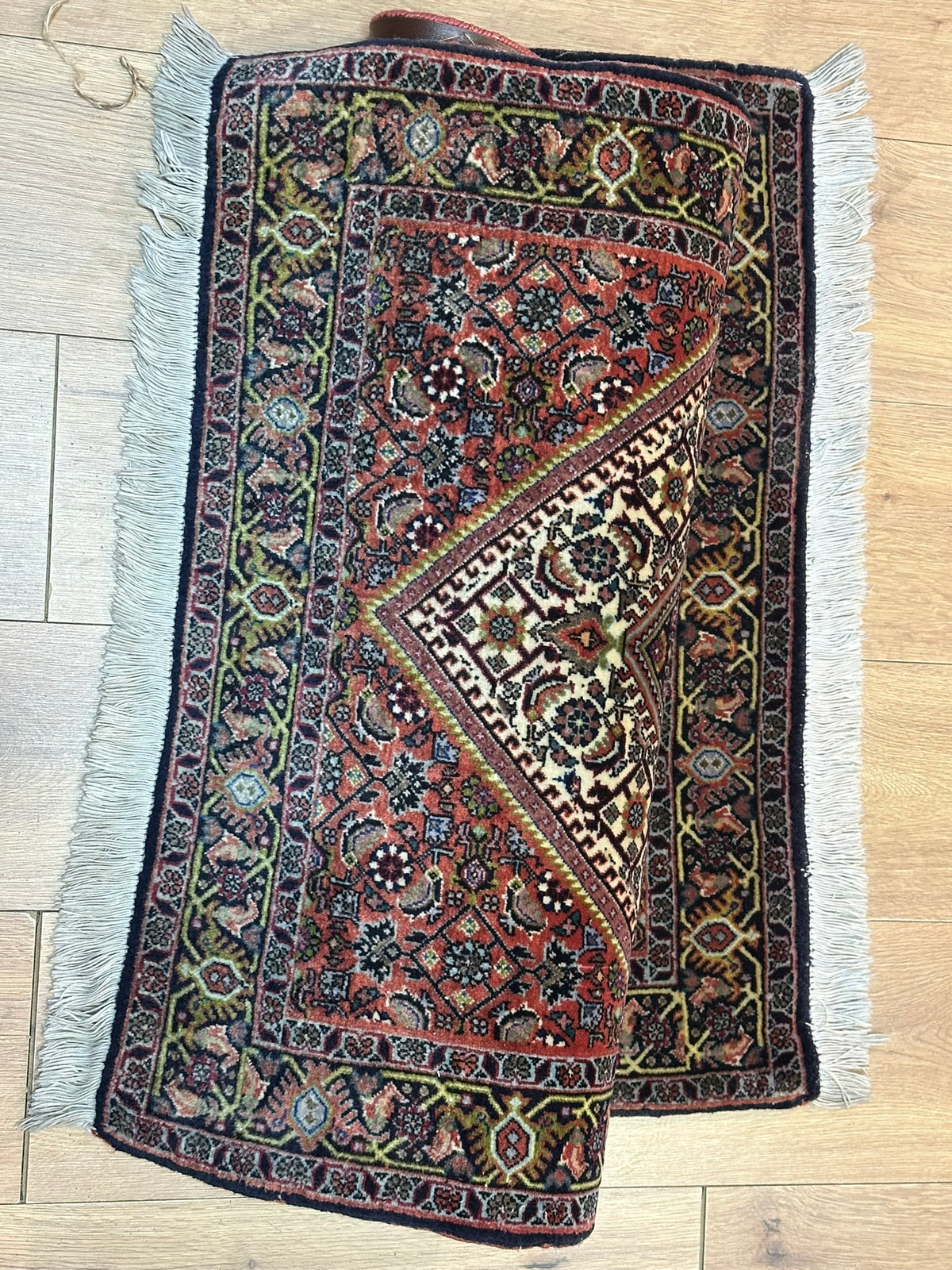 Orientteppich handgeknüpft Bidjar 110x75 cm