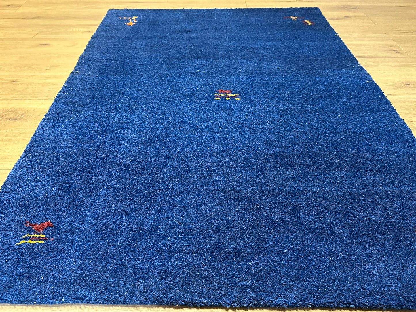 Handgeknüpfter Gabbeh Teppich Indien 180 x 118 cm
