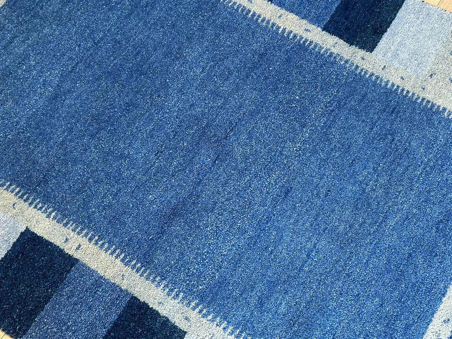 Handgeknüpfter Gabbeh Teppich Indien 182 x 124 cm