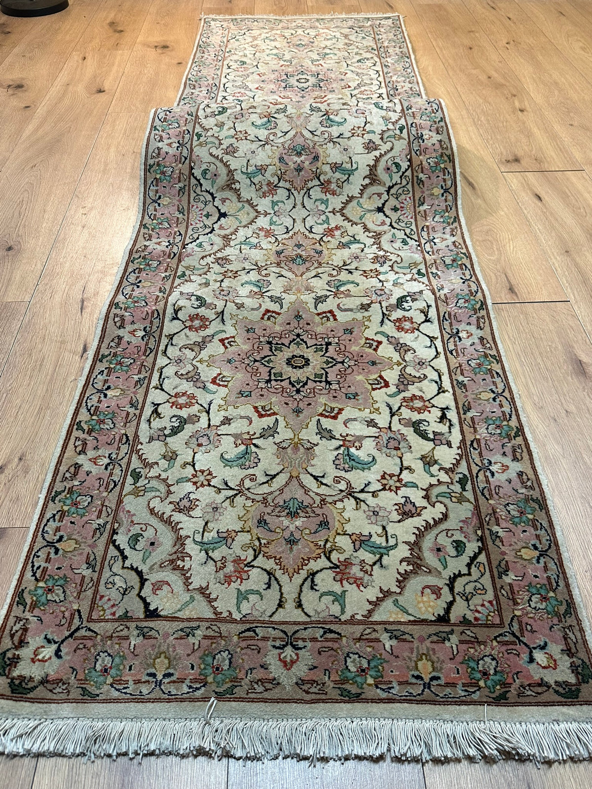 Orientteppich handgeknüpft Täbriz Läufer 300x70 cm