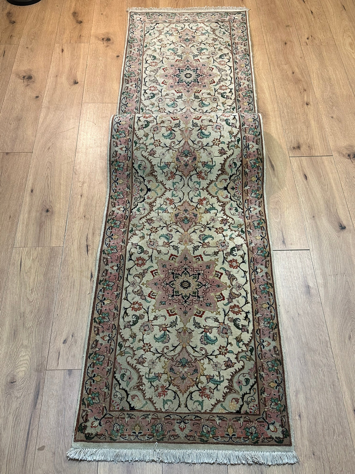 Orientteppich handgeknüpft Täbriz Läufer 300x70 cm