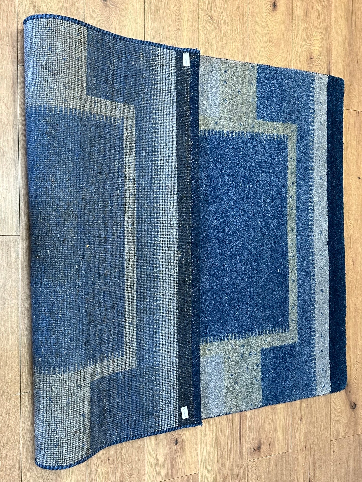 Handgeknüpfter Gabbeh Teppich Indien 182 x 124 cm
