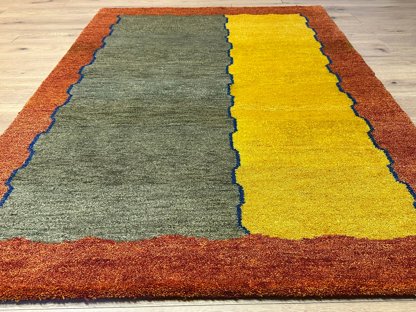 Handgeknüpfter Gabbeh Teppich 180 x 124 cm