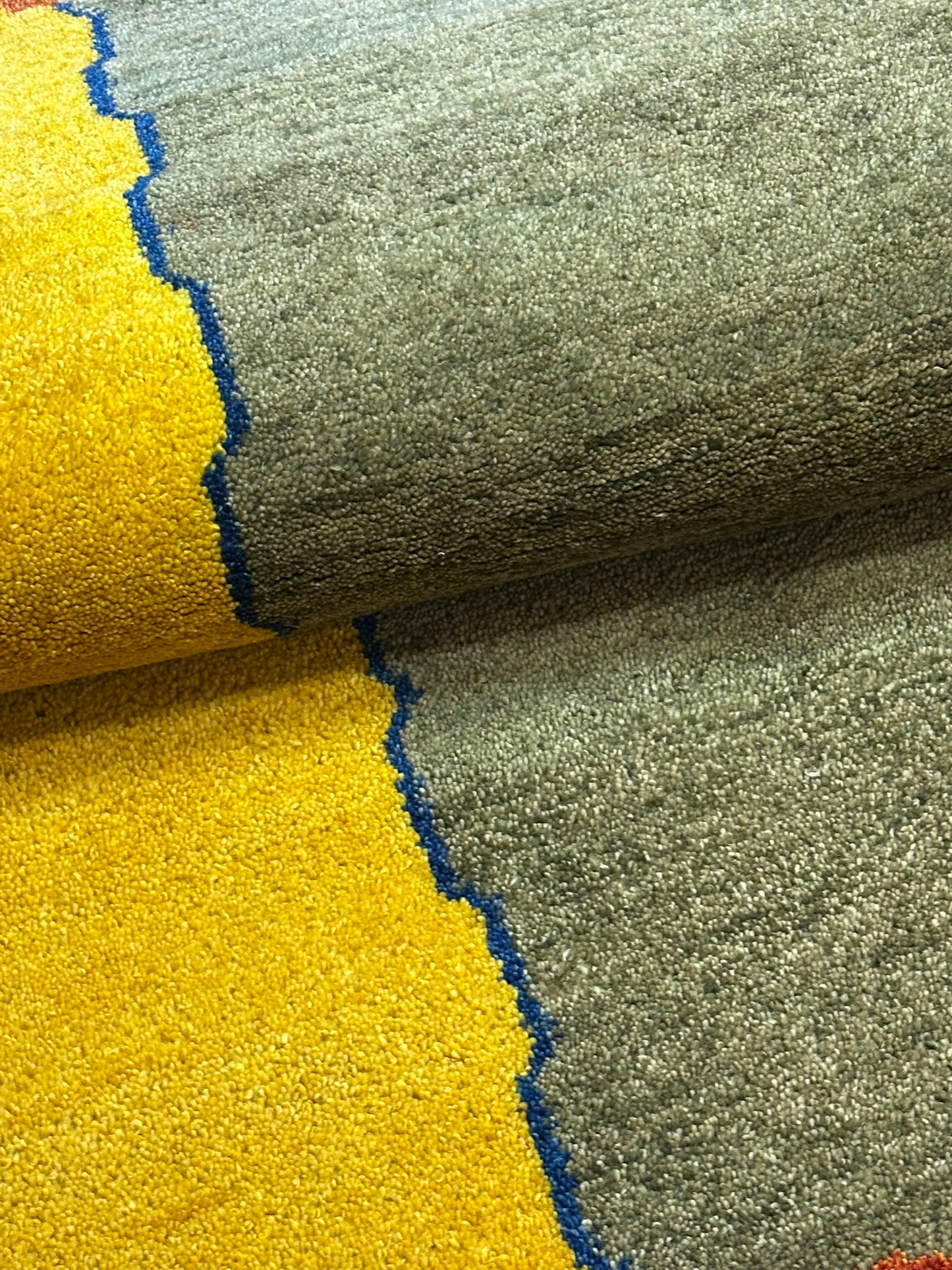 Handgeknüpfter Gabbeh Teppich 180 x 124 cm