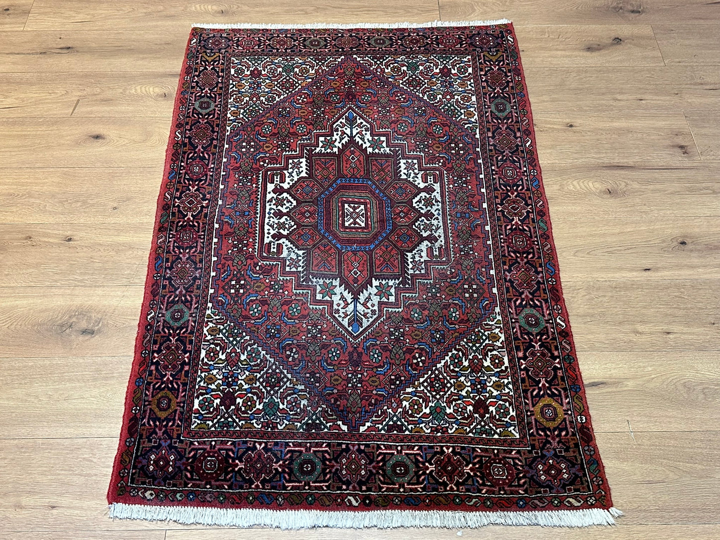 Orientteppich handgeknüpft Bidjar 153 x 100 cm