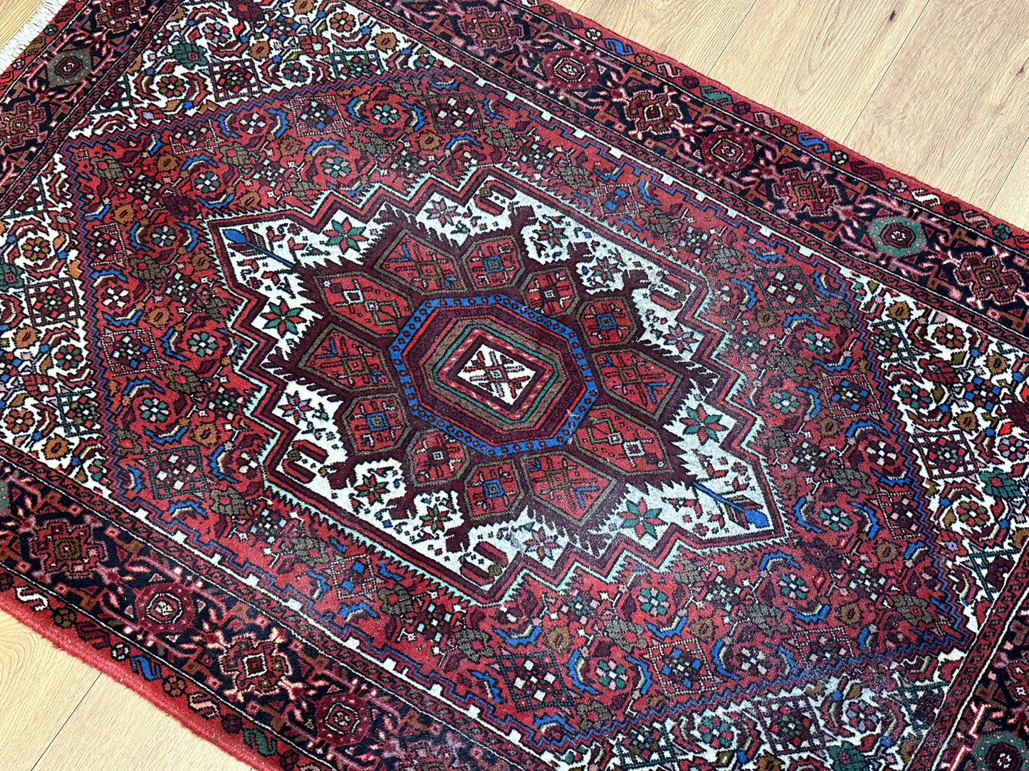 Orientteppich handgeknüpft Bidjar 153 x 100 cm