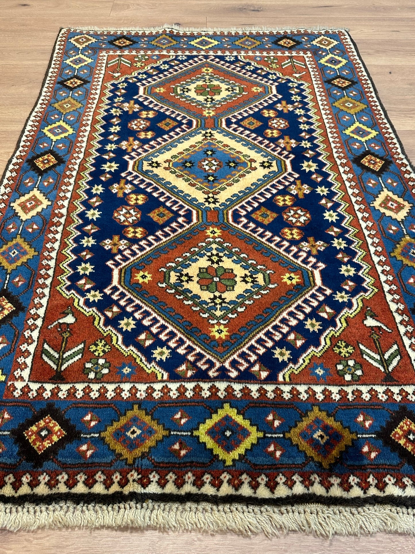 Handgeknüpfter Perser Orientteppich Gaschgai aus Wolle 160x105cm