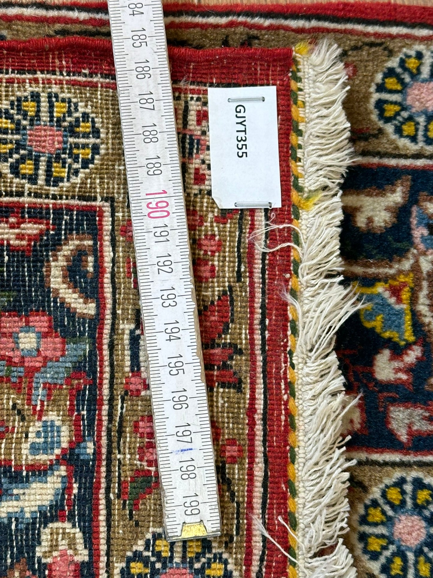 Orientteppich handgeknüpft Ghom 156x107 cm Korkwolle auf Seide