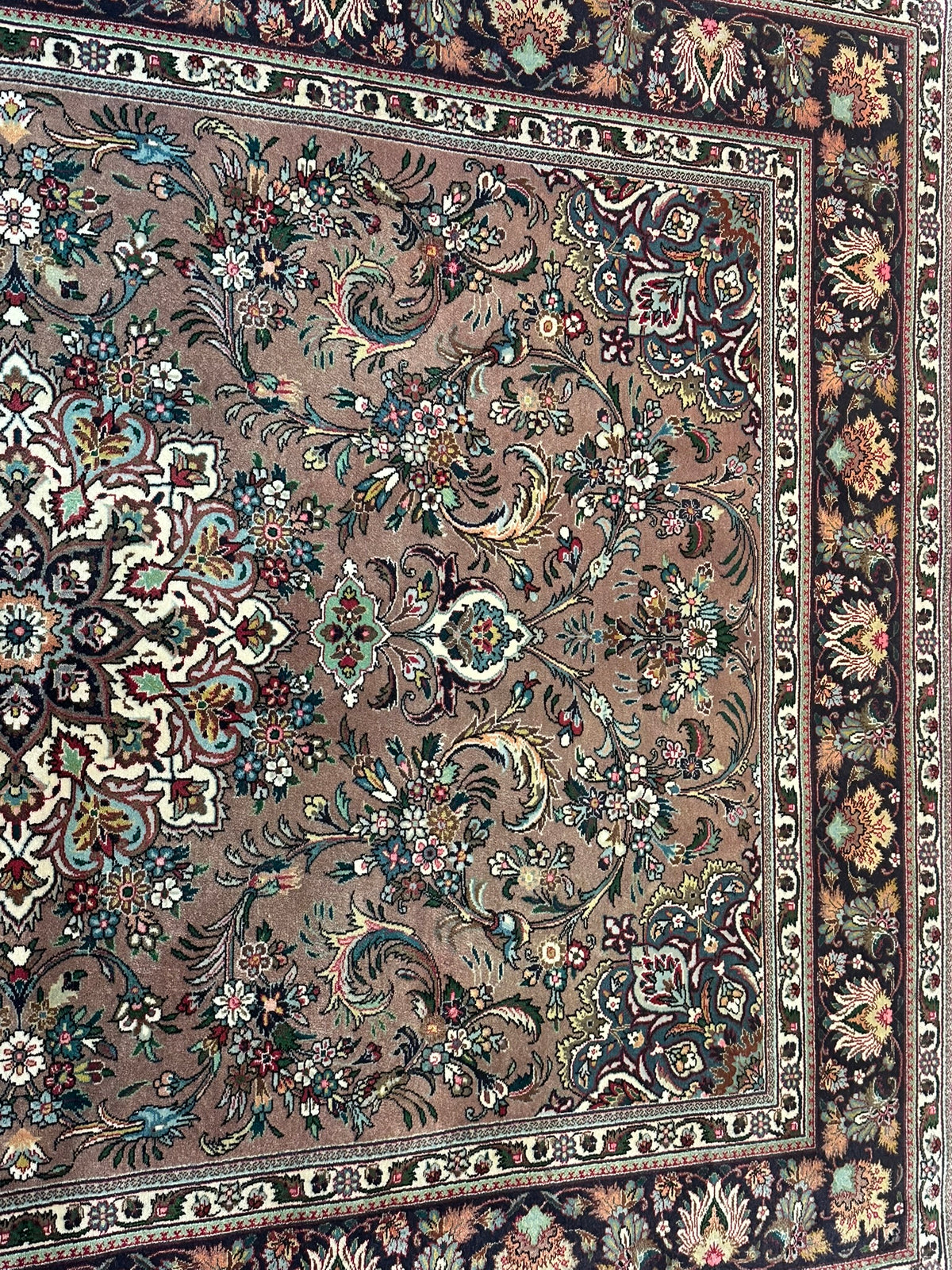 Orientteppich handgeknüpft Täbriz 200x146 cm