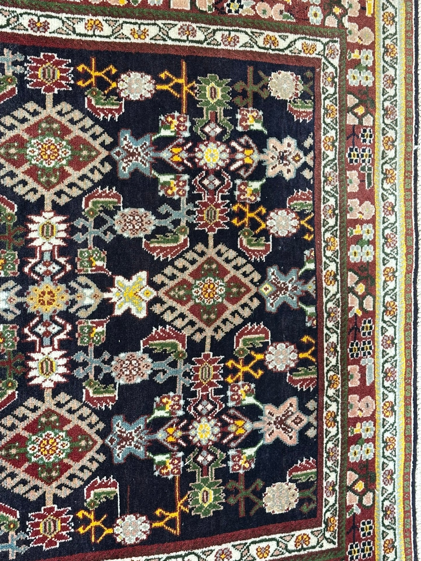 Orientteppich handgeknüpft Gaschgai 150x100 cm Wolle