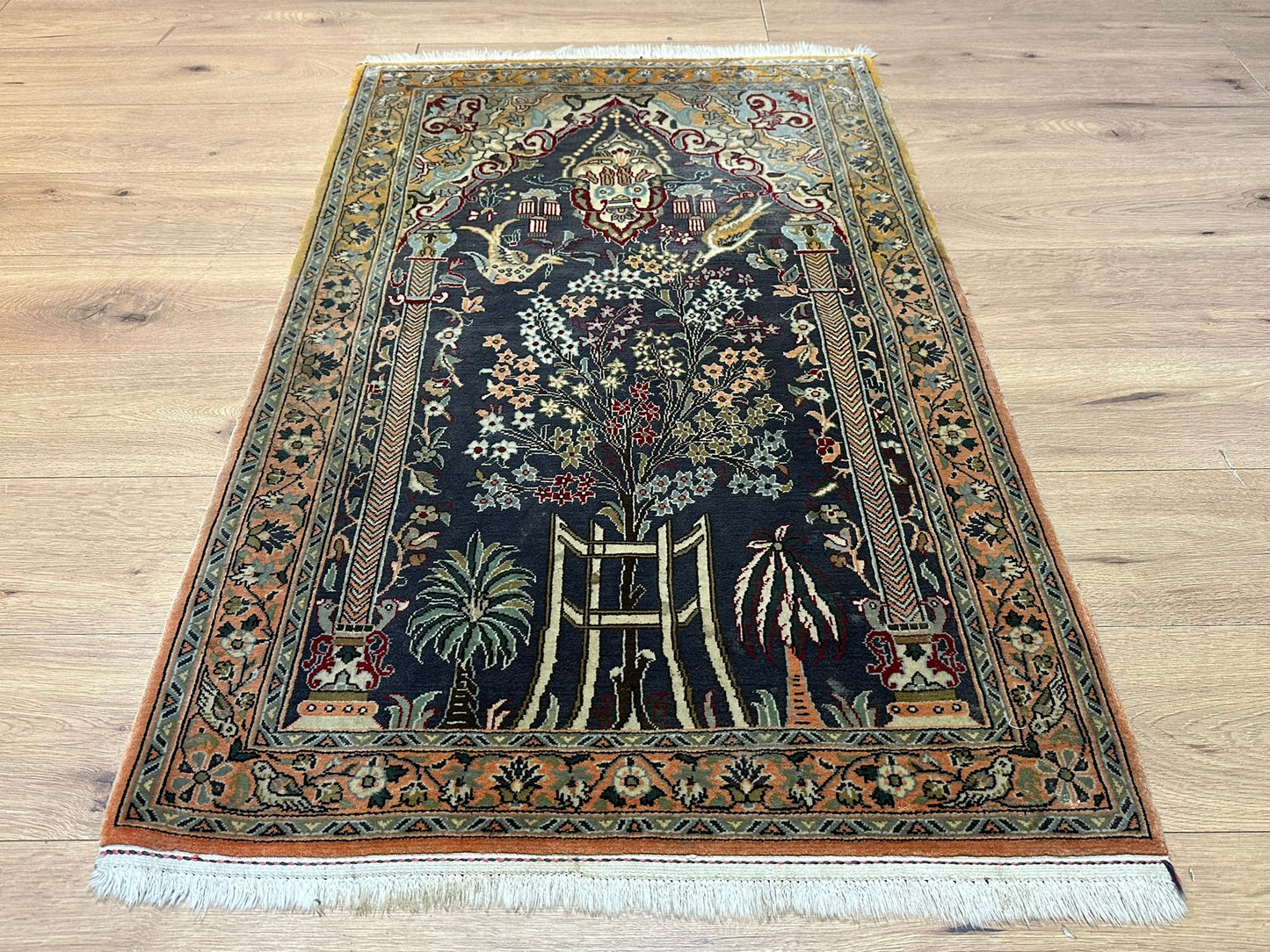 Orientteppich handgeknüpft Ghom Lebensbaum mit Seide 130x85 cm