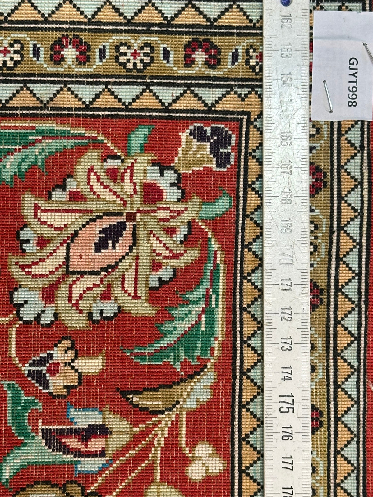 Orientteppich handgeknüpft Ghom Seide 157x105 cm