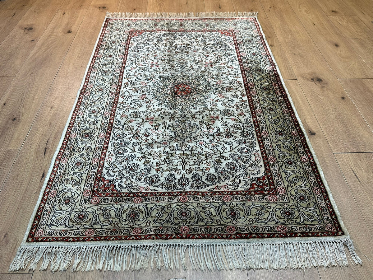 Orientteppich handgeknüpft Hereke 157x97 cm
