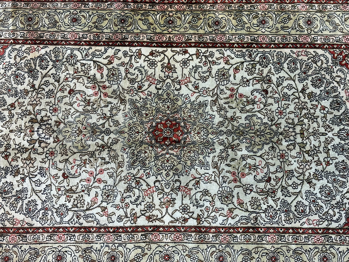 Orientteppich handgeknüpft Hereke 157x97 cm