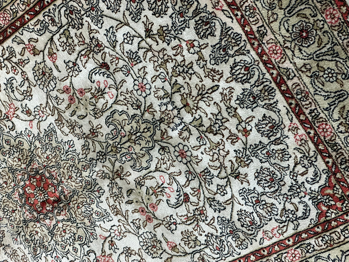 Orientteppich handgeknüpft Hereke 157x97 cm