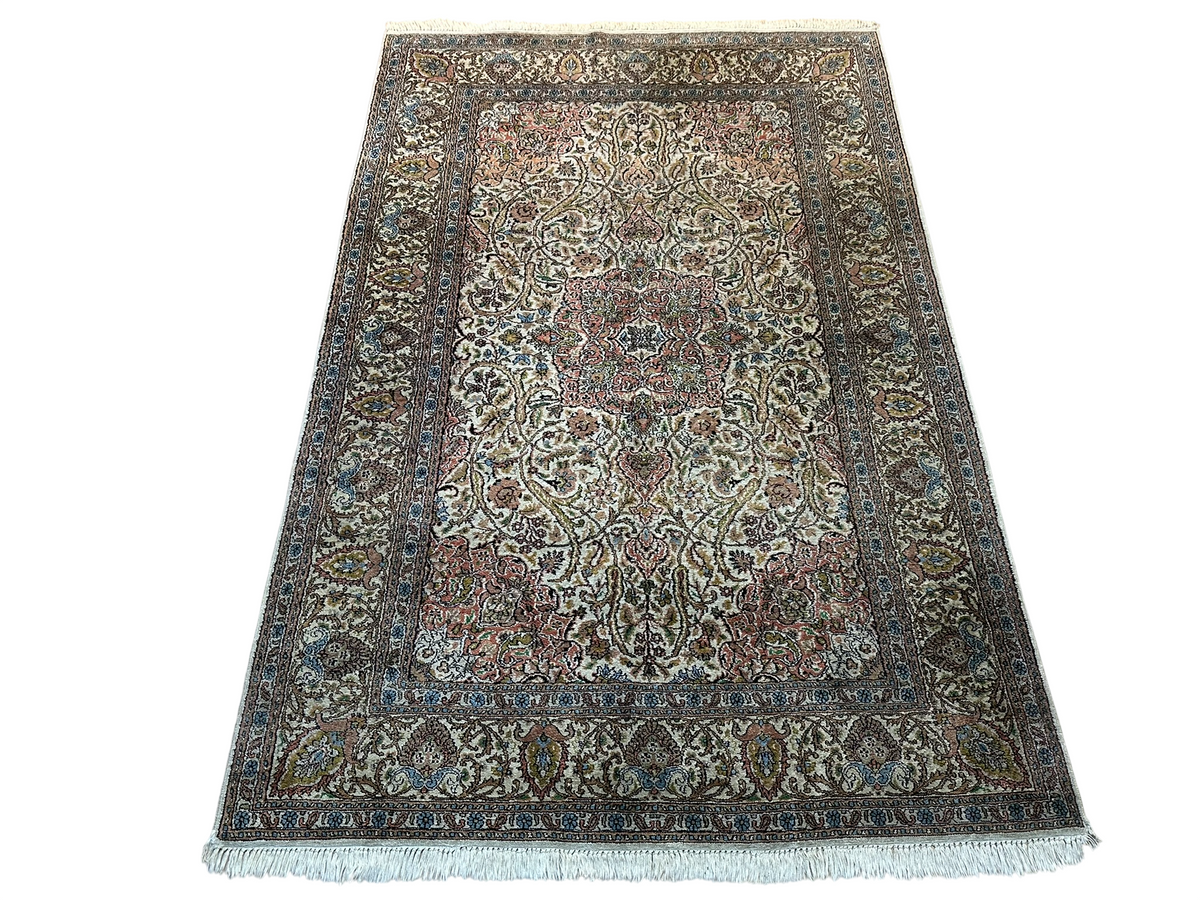 Orientteppich handgeknüpft Kaschmir Seide 190x125 cm