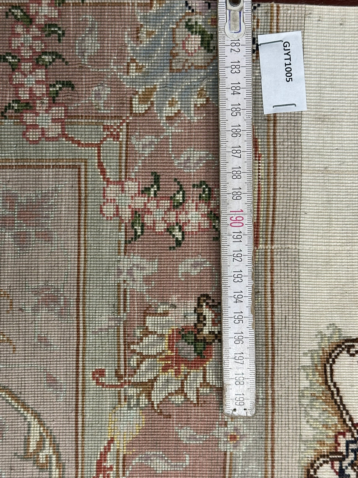 Orientteppich handgeknüpft Täbriz 355x255 cm