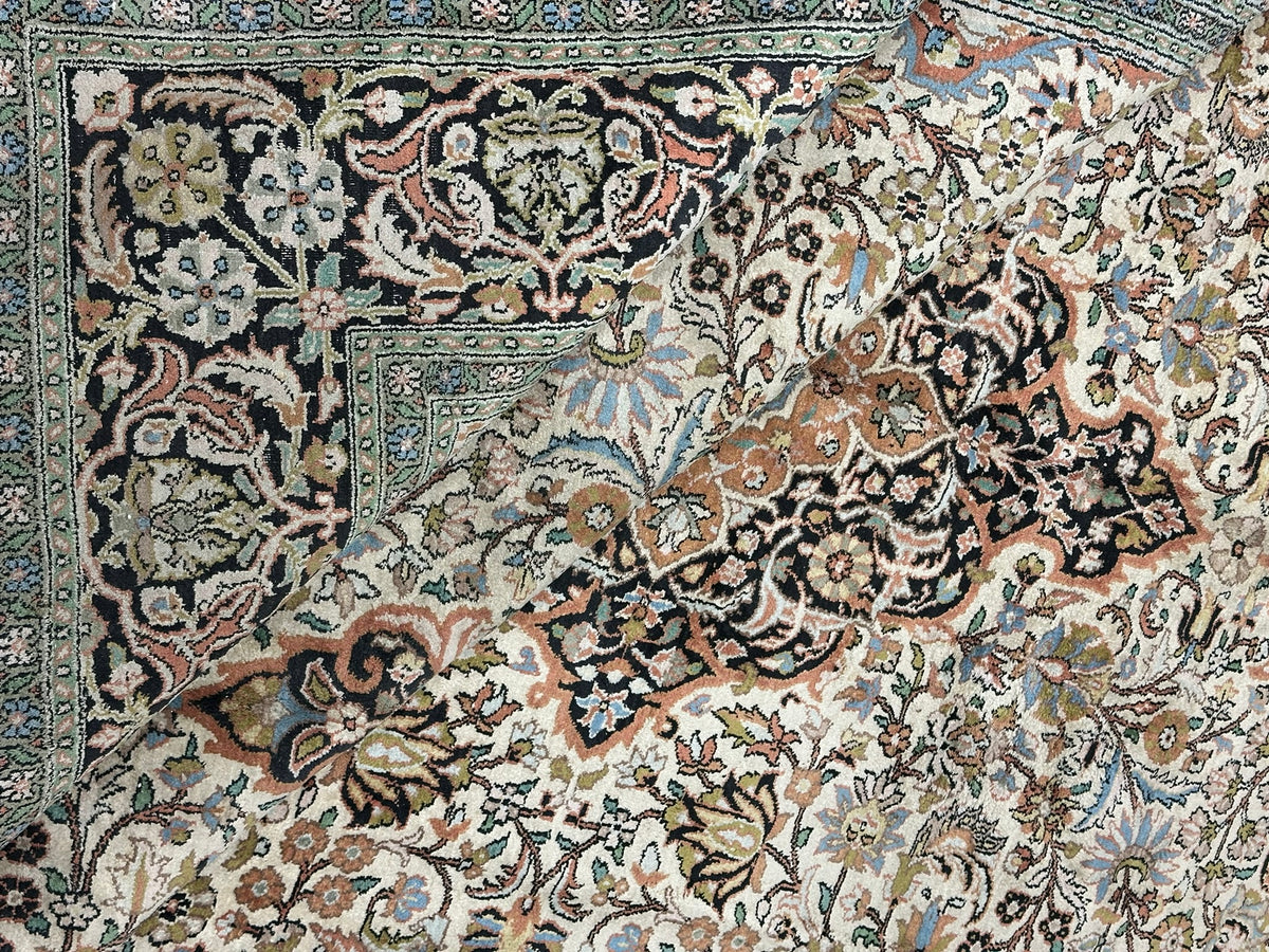 Orientteppich handgeknüpft Kaschmir Seide 305x201 cm