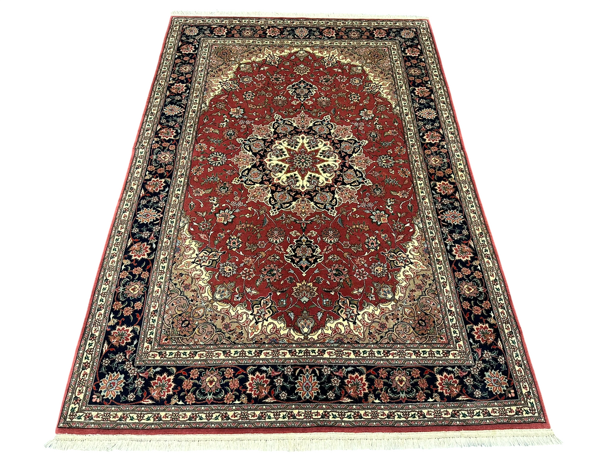 Orientteppich handgeknüpft Täbriz 245x170 cm