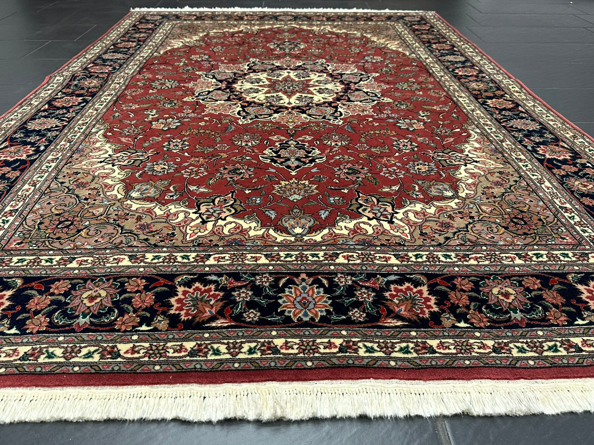 Orientteppich handgeknüpft Täbriz 245x170 cm