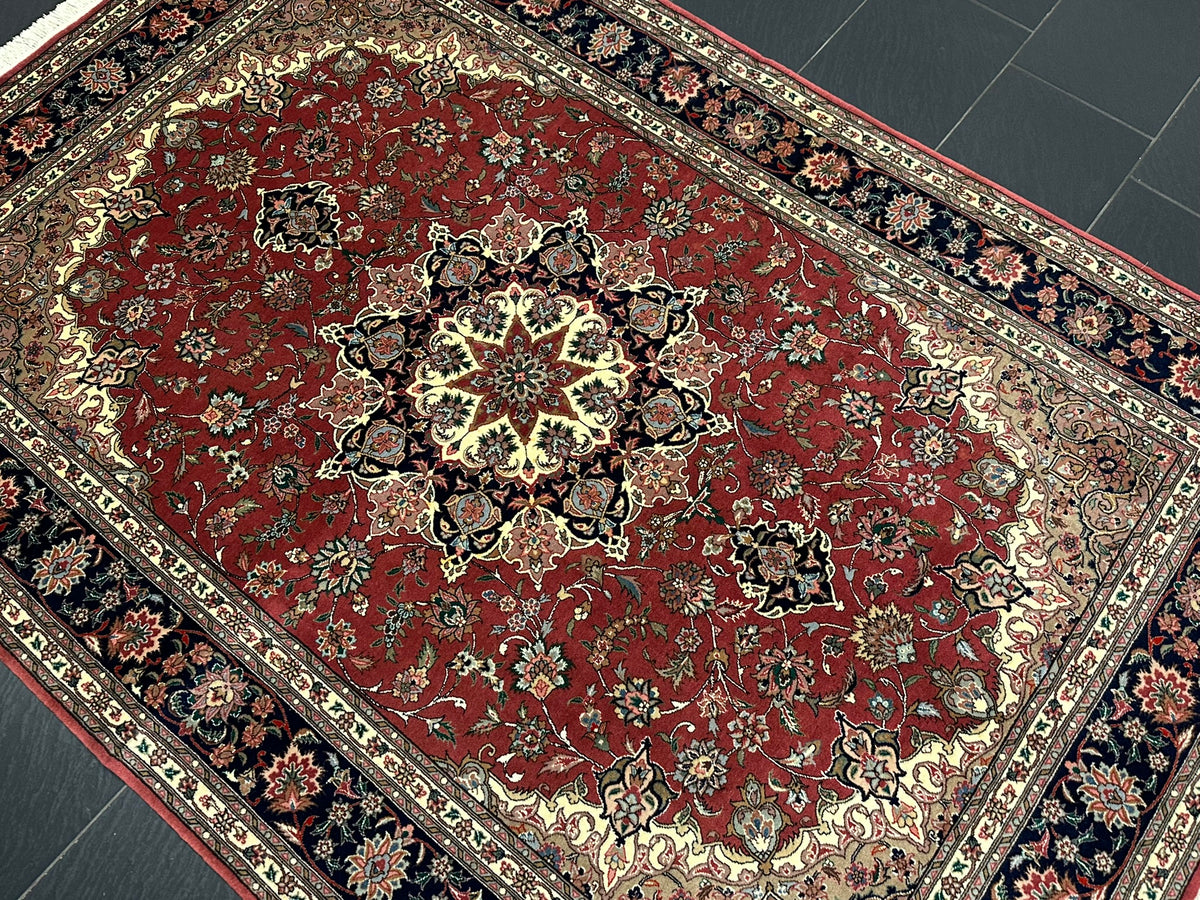 Orientteppich handgeknüpft Täbriz 245x170 cm