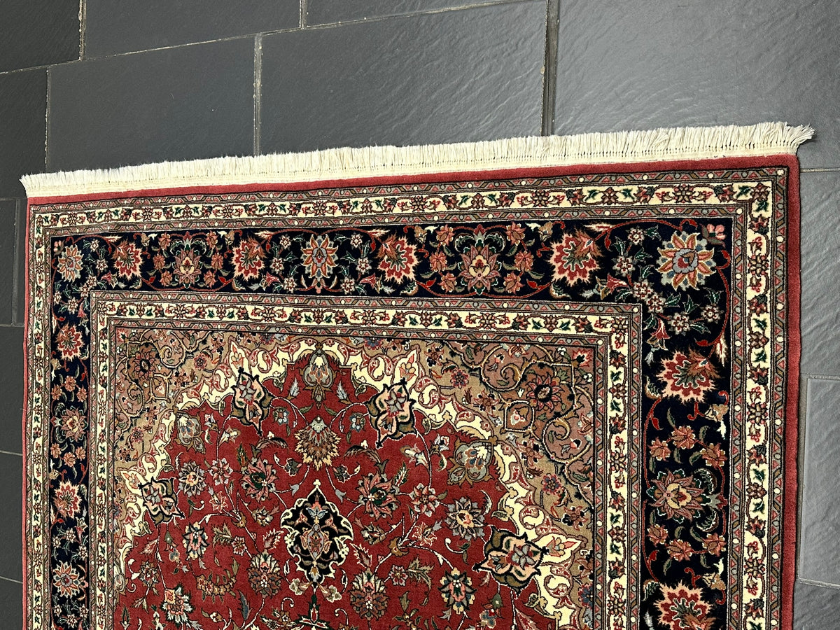Orientteppich handgeknüpft Täbriz 245x170 cm