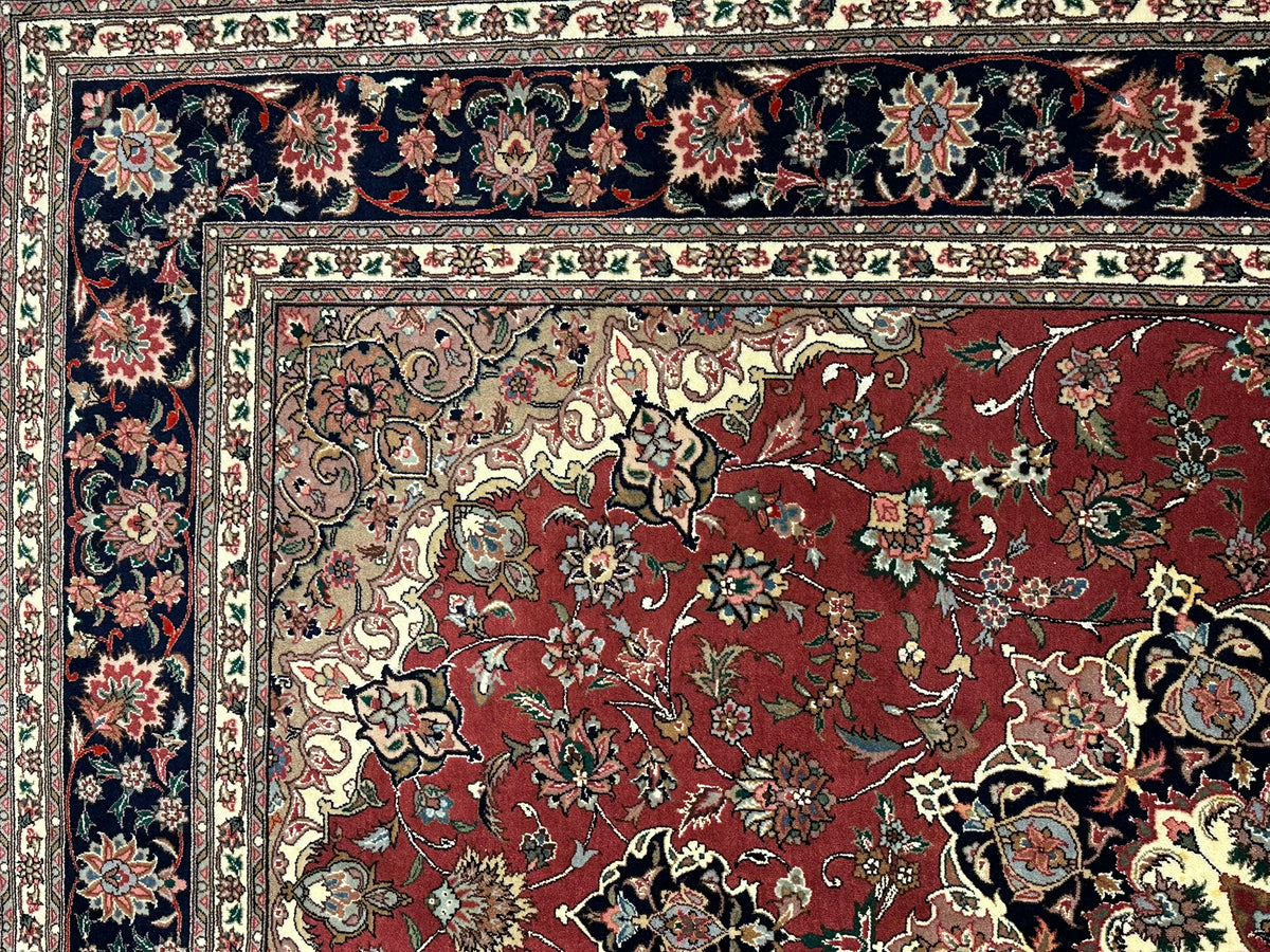 Orientteppich handgeknüpft Täbriz 245x170 cm