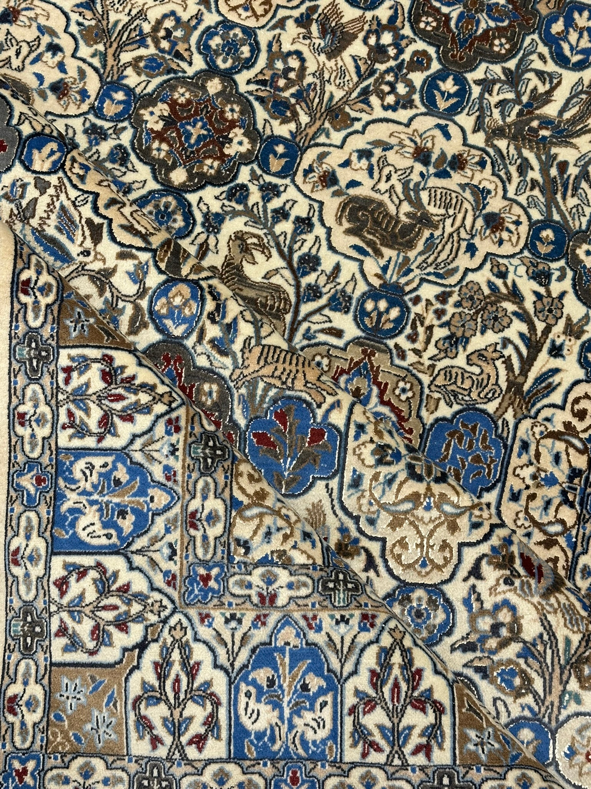 Orientteppich handgeknüpft Nain mit Seide 270x170 cm