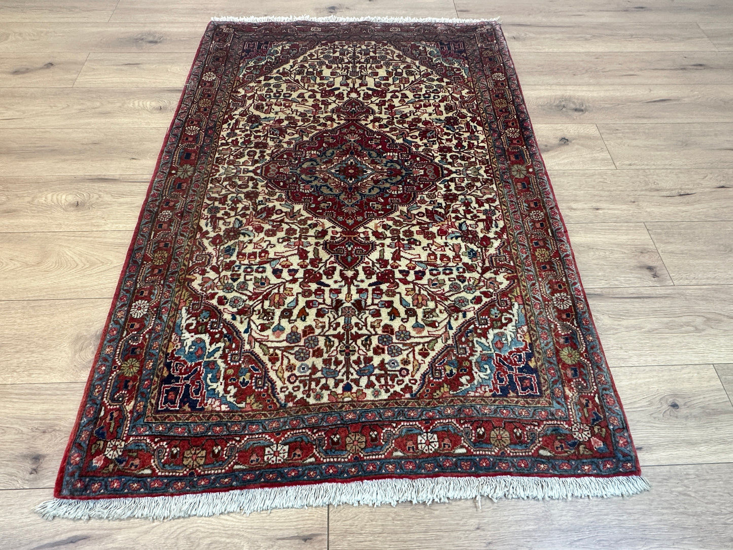 Handgeknüpfter Malayer Orientteppich -155x110 cm