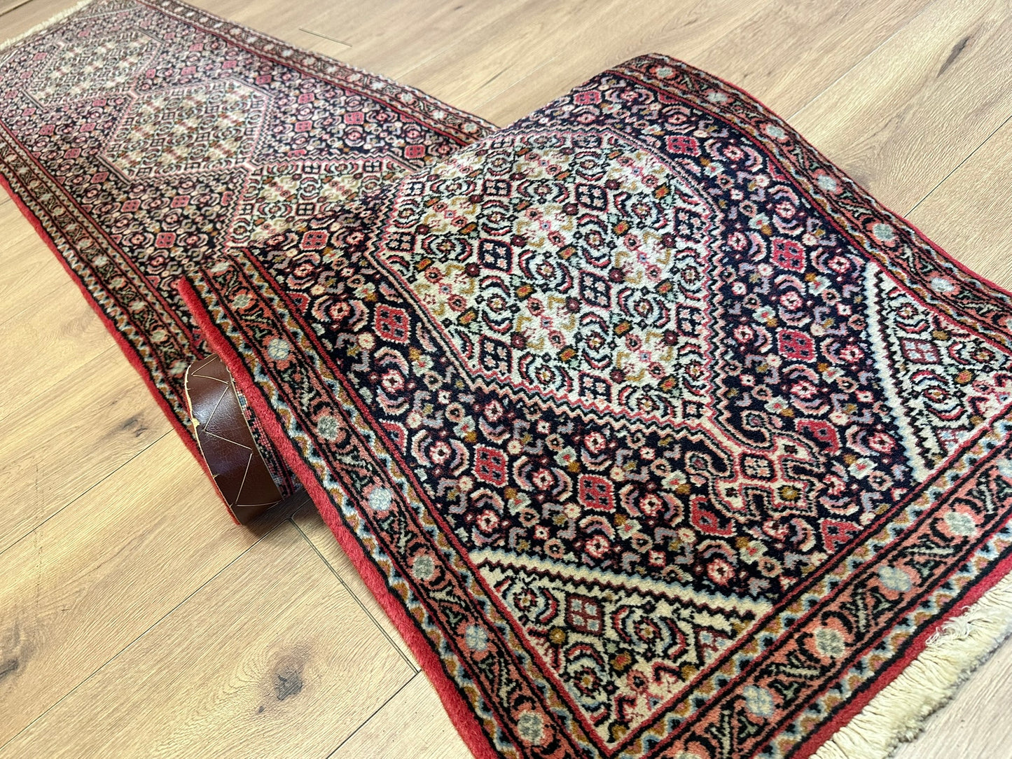 Orientteppich handgeknüpft Senneh Bidjar Läufer 285x50 cm