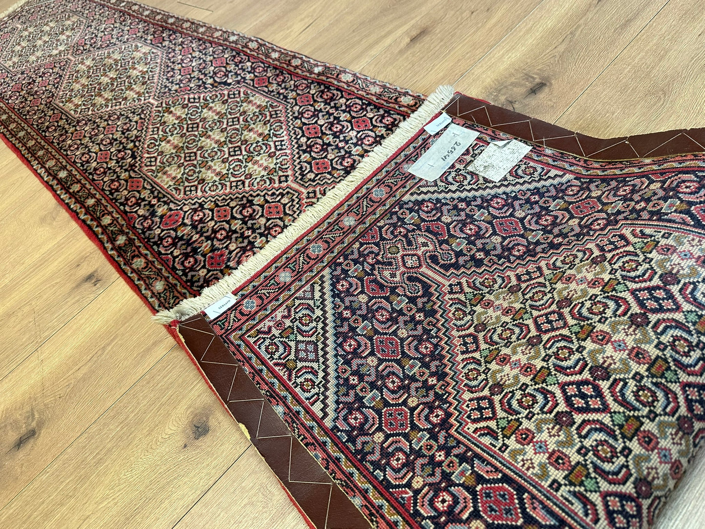 Orientteppich handgeknüpft Senneh Bidjar Läufer 285x50 cm