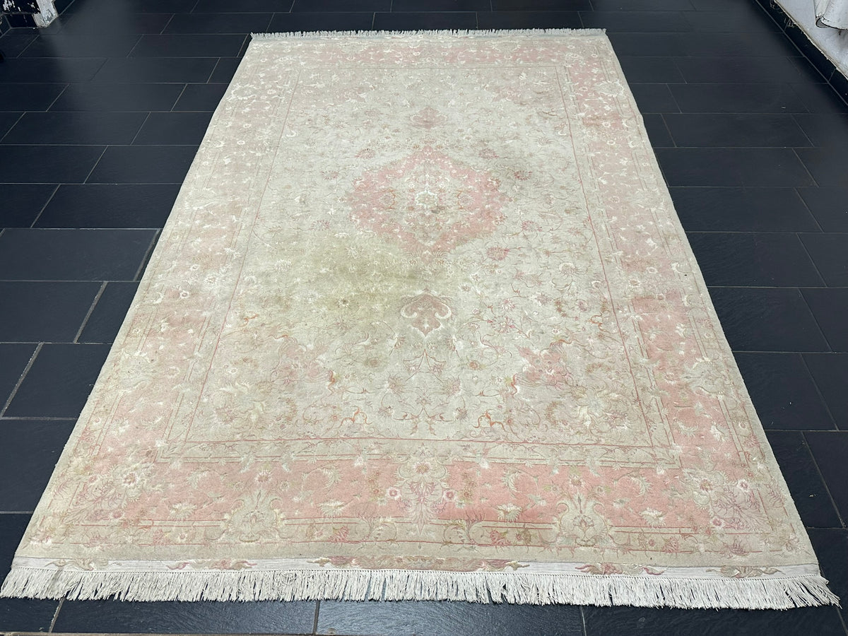 Orientteppich handgeknüpft Täbriz 315x200 cm